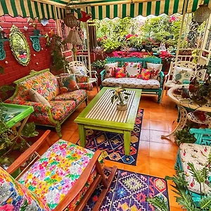 On The House Boutique 3* New Delhi